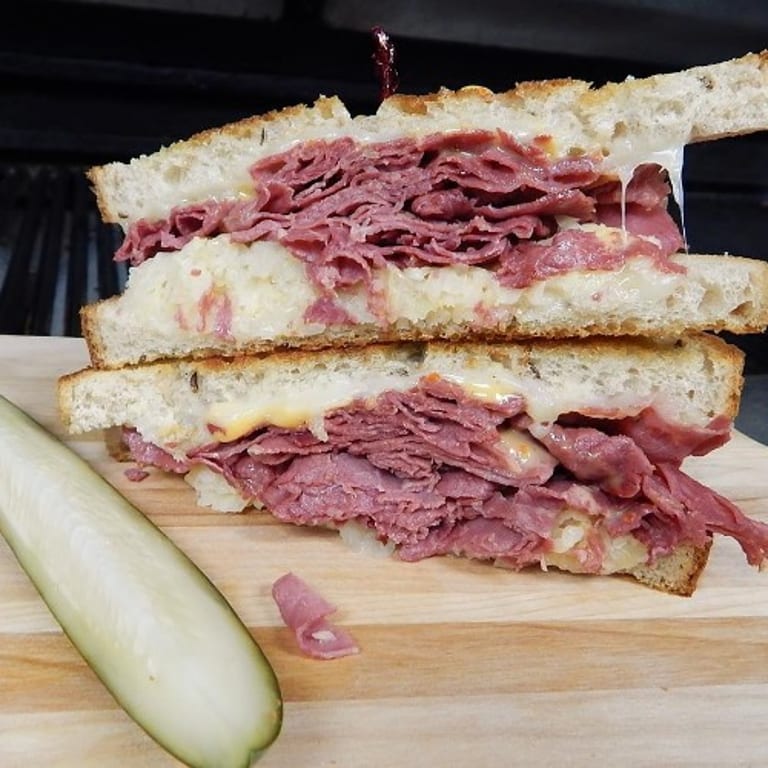 Delicious Reuben Sandwich